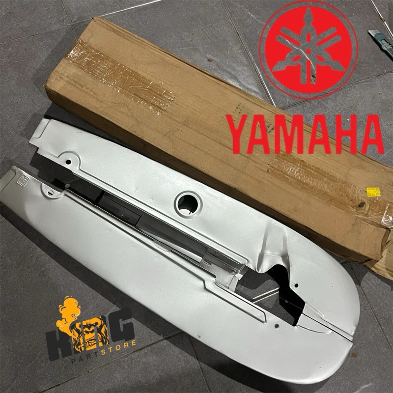 STENGKAS KTENGKAS KATENGKAS TUTUP RANTAI YAMAHA RX100 RXS RXK RX SPESIAL RX125 NOS SET ATAS BAWAH