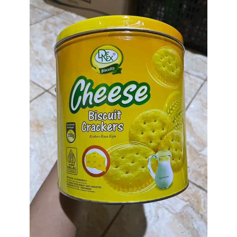 

De Nex Chese biskuit Crackers snack lebaran terlaris