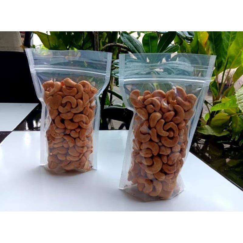 

Kacang Mede Asli, Mente Or Kacang Mete Original Gurih Bosku & dijamin Higenis.
