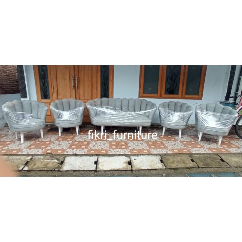 sofa pelaminan kerang bludru/kursi manten kerang bludru