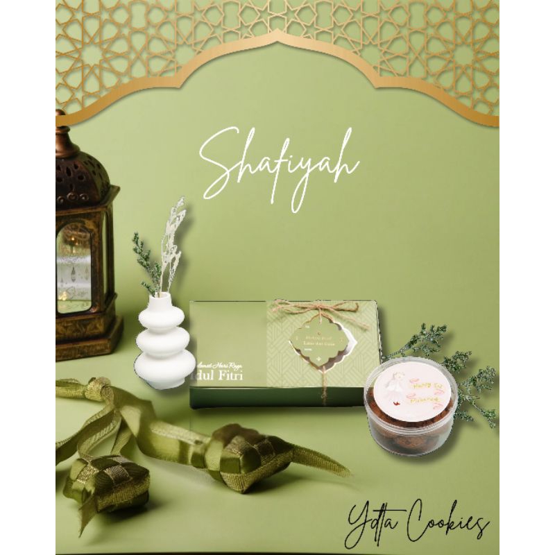 

SHAFIYAH - HAMPERS LEBARAN COOKIES COKLAT DAN HOME DECOR ESTETIK - BOX HIJAU GOLD
