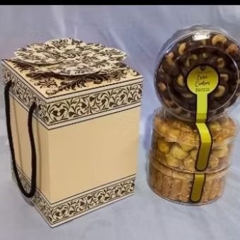 

Hampers Kue Kering Lebaran 3 toples 500 gram