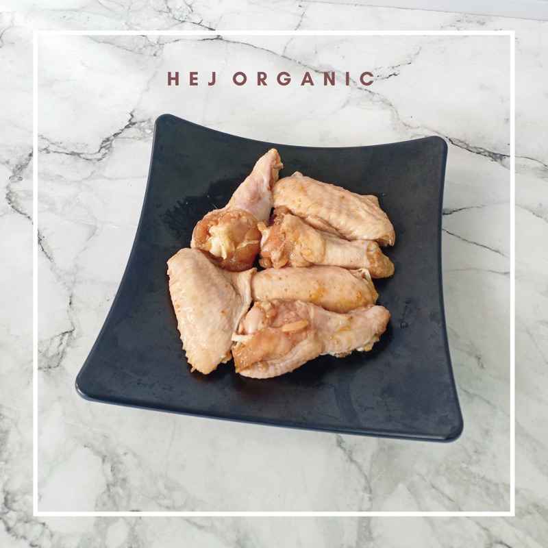 

Sayap & Fillet Dada Ayam Negri Probiotik Marinasi Organic Certified ( Free Range )