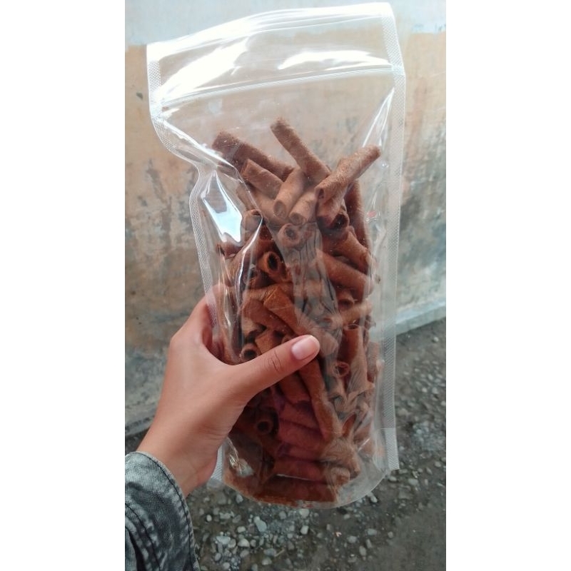 

Semprong coklat, gurih manis dan enak