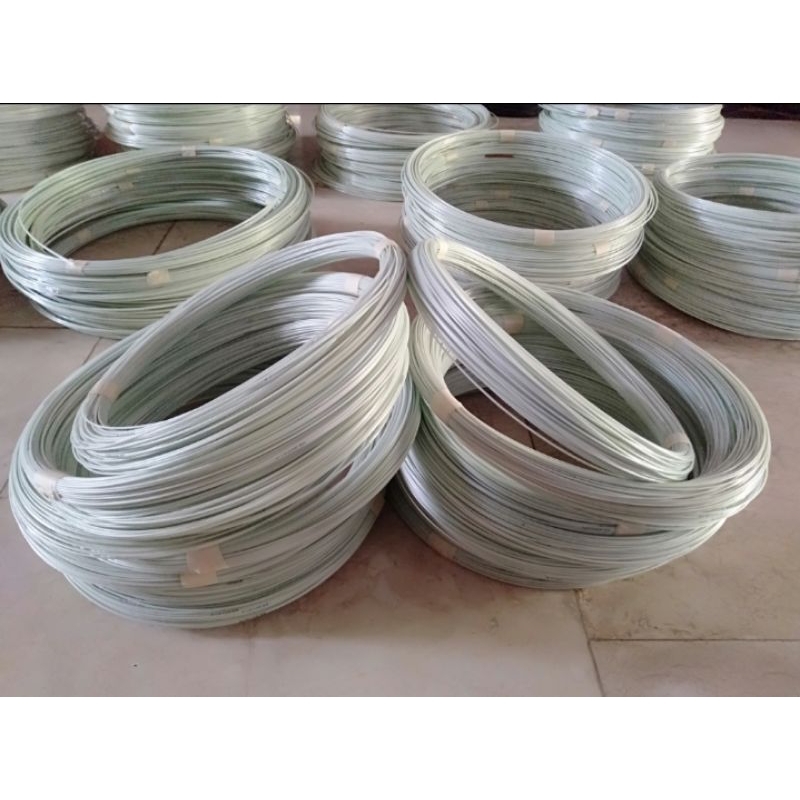 RUJI FIBER PUTIH SUSU cocok untuk layangan dan ruji sangkar