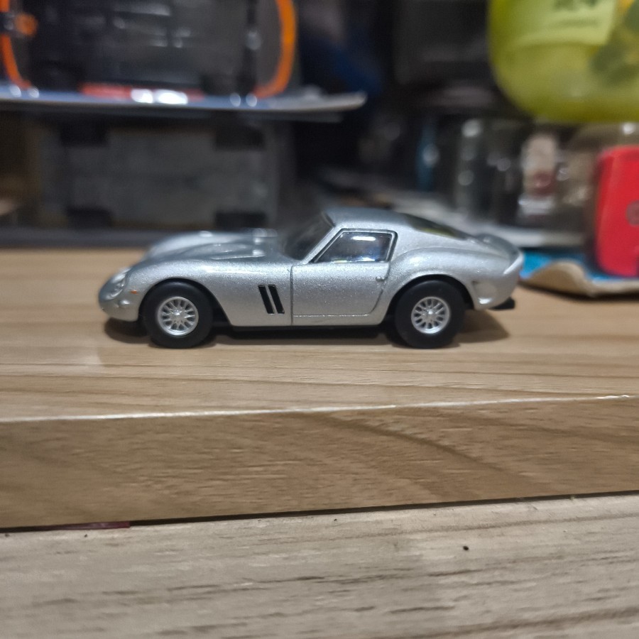 Kyosho 1962 Ferrari 250 GTO Silver Minicar Collection