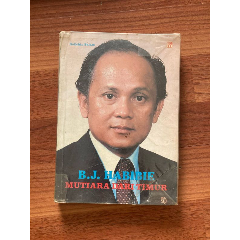 Buku - B.J Habibie Mutiara Dari Timur