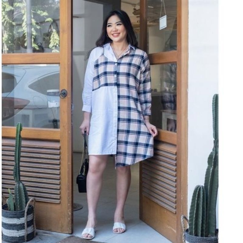 Preloved - Belvina Dress by Isuka Fashion / Momelca / Dress / Pakaian Wanita / Busui Friendly