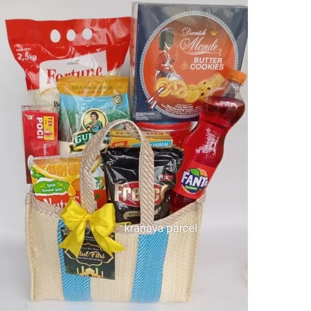 

parcel sembako /kue kaleng /parcel idul Fitri /parcel mewah
