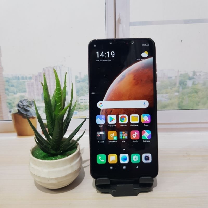 Xiaomi poco phone f1 6/128 second original mulus