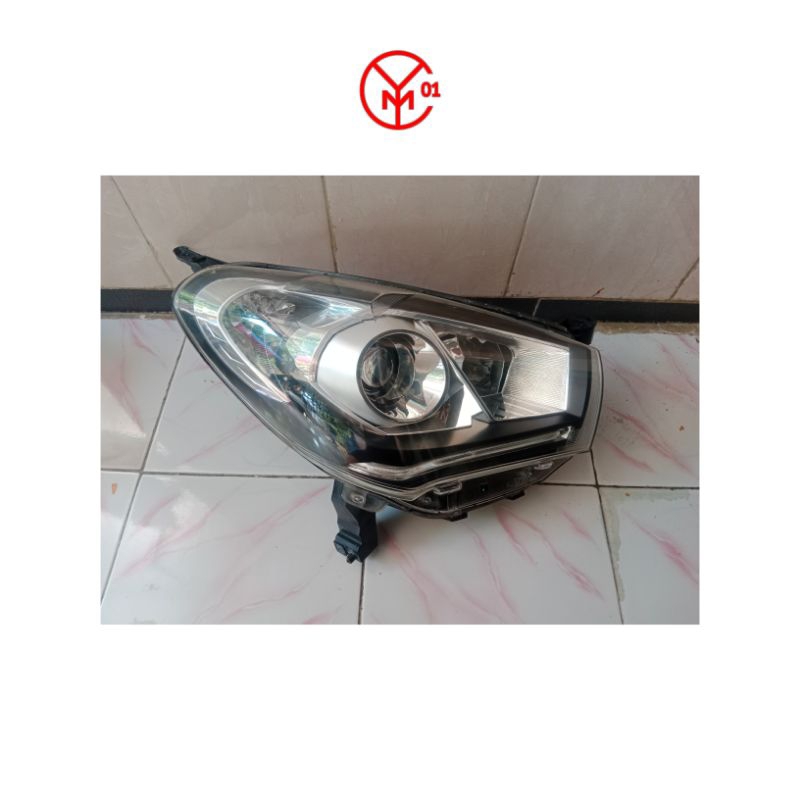 Headlamp Sirion 2015-2017 facelift original (kanan)