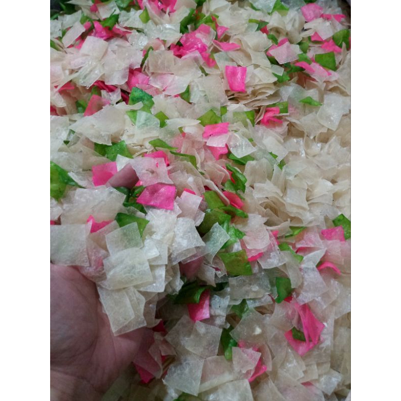 

krupuk lempeng warna segi empat kecil