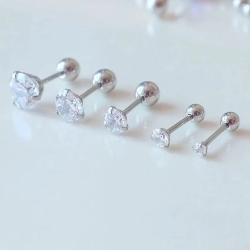 Anting piercing stainless warna silver untuk wanita