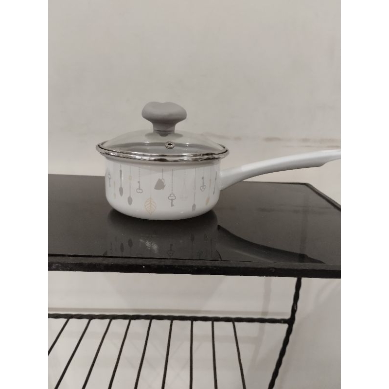 saucepan enamel 16cm chefina chandelier / panci gagang enamel 16cm / panci susu / panci air