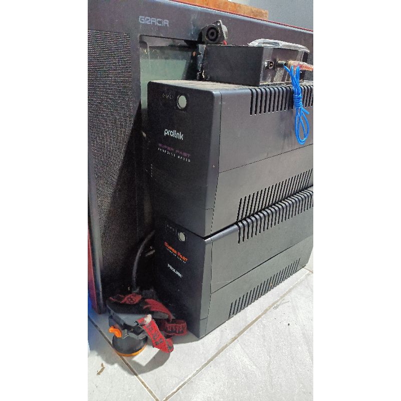 UPS 2000va PROLINK tinggal pasang aki