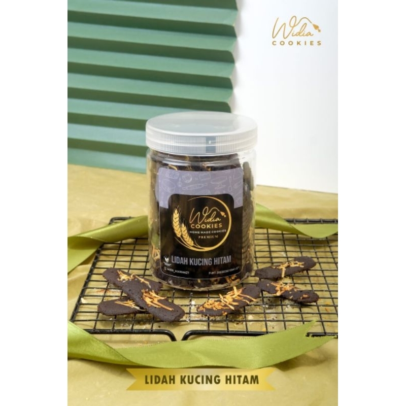 

LIDAH KUCING HITAM