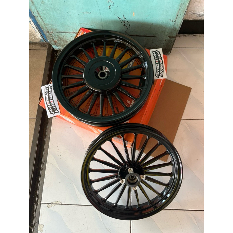 VELG VELK VELEK DAYTONA DASH WHEEL ORIGINAL PALANG20 P20 HITAM BLACK GLOSS GLOSSY PNP HONDA VARIO125