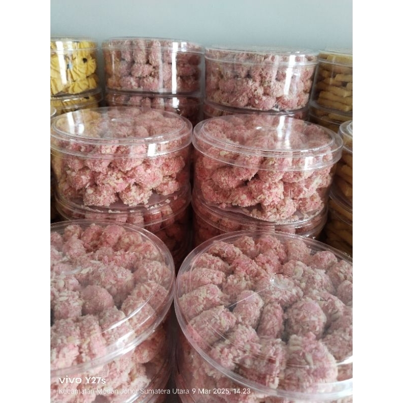 

Murah kue kering lebaran 2025 strawberry chocolate
