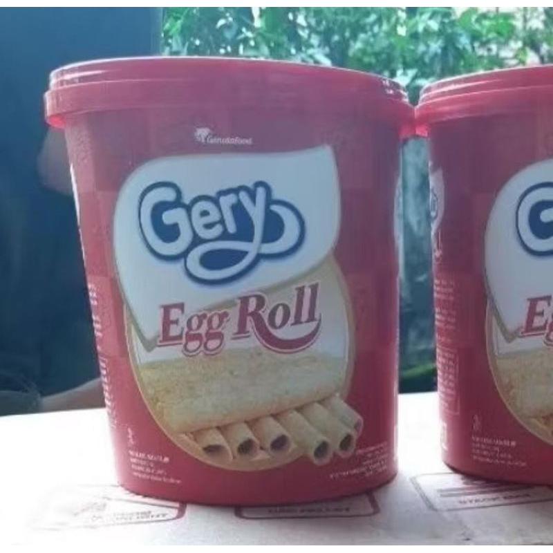 

Gery Egg Roll wafer rasa telur