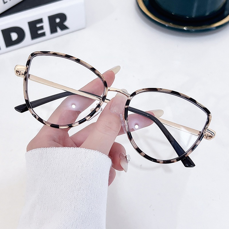 Kacamata Photocromic Model Cat Eye Kode 98525