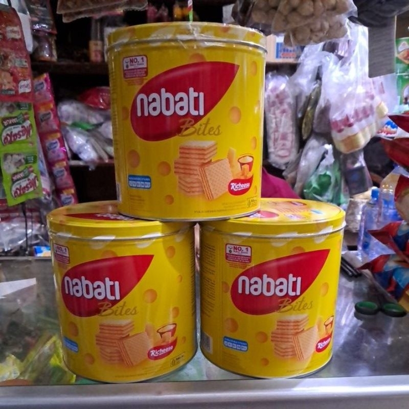 

NABATI BITES RICHEESE NABATI WAFER KALENG 240g