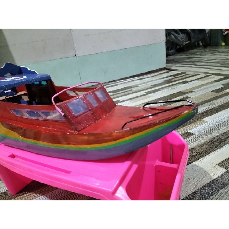 rc speed boat