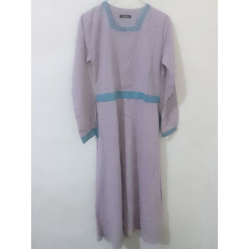 gamis warna ungu muda