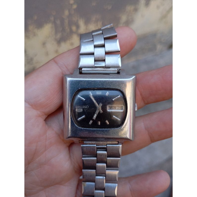 jam tangan seiko kotak tv tank custom second bekas