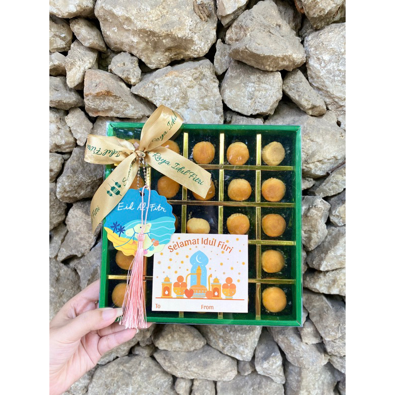 

Hampers Lebaran / Idul Fitri - Nastar Premium isi 25pc