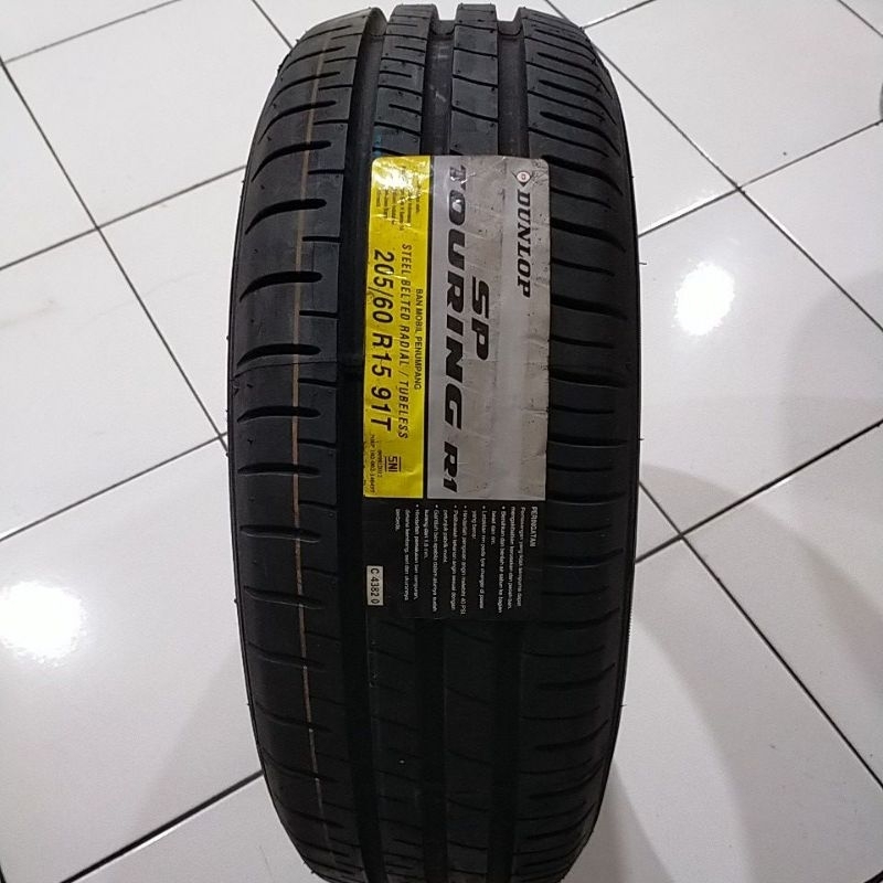 Ban mobil dunlop 205/60 R15 Touring R1*2025