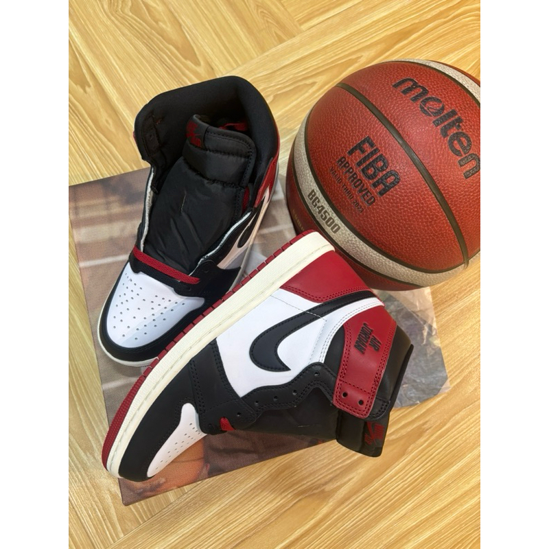 Air Jordan 1 High OG Black Toe Reimagined