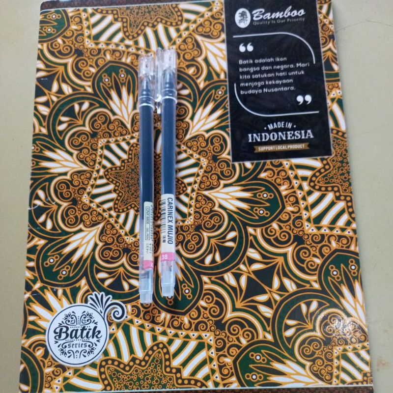 

buku dan alat tulis untuk anak sekolah beli 2 buku gratis 1 pulpen