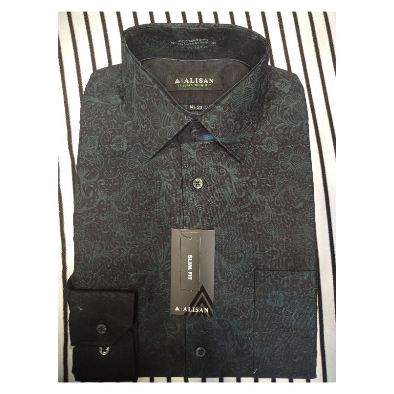 Alisan Batik Motif Gradasi Lengan Panjang Slimfit