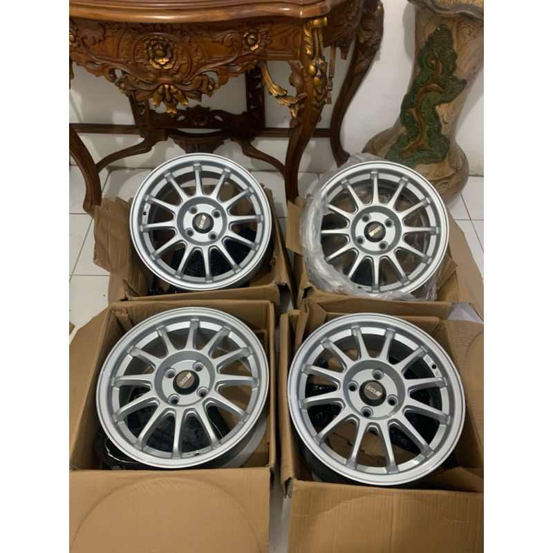 SSR Type F R15 4x100