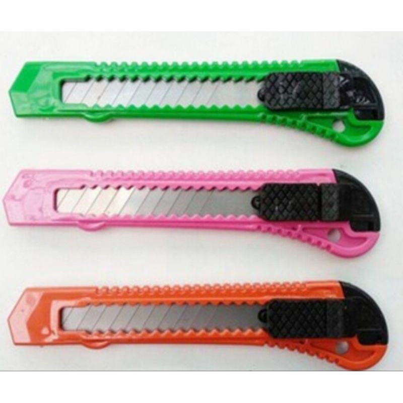 

PISAU CUTTER BESAR
