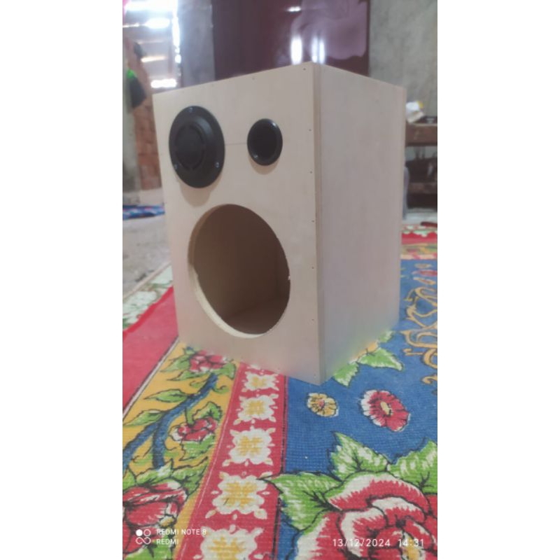BOX SPEAKER 6 INCH + TWEETER .