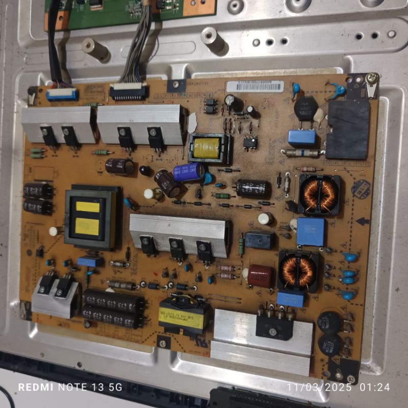 PSU LG 32LE4500