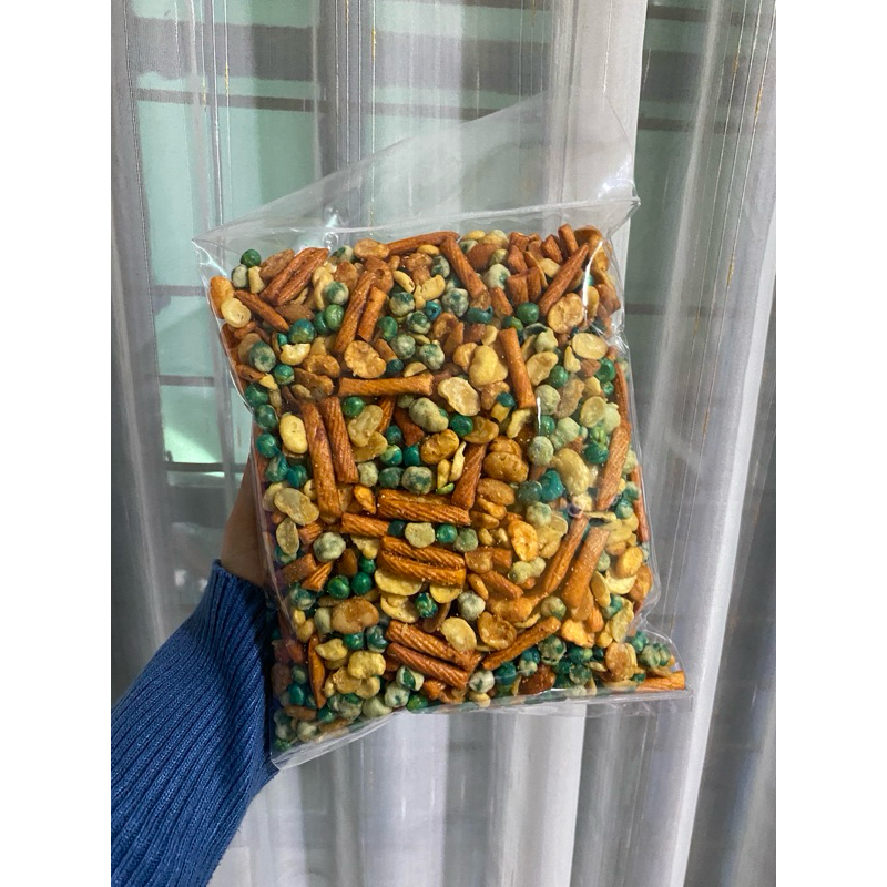 

KACANG CAMPUR
