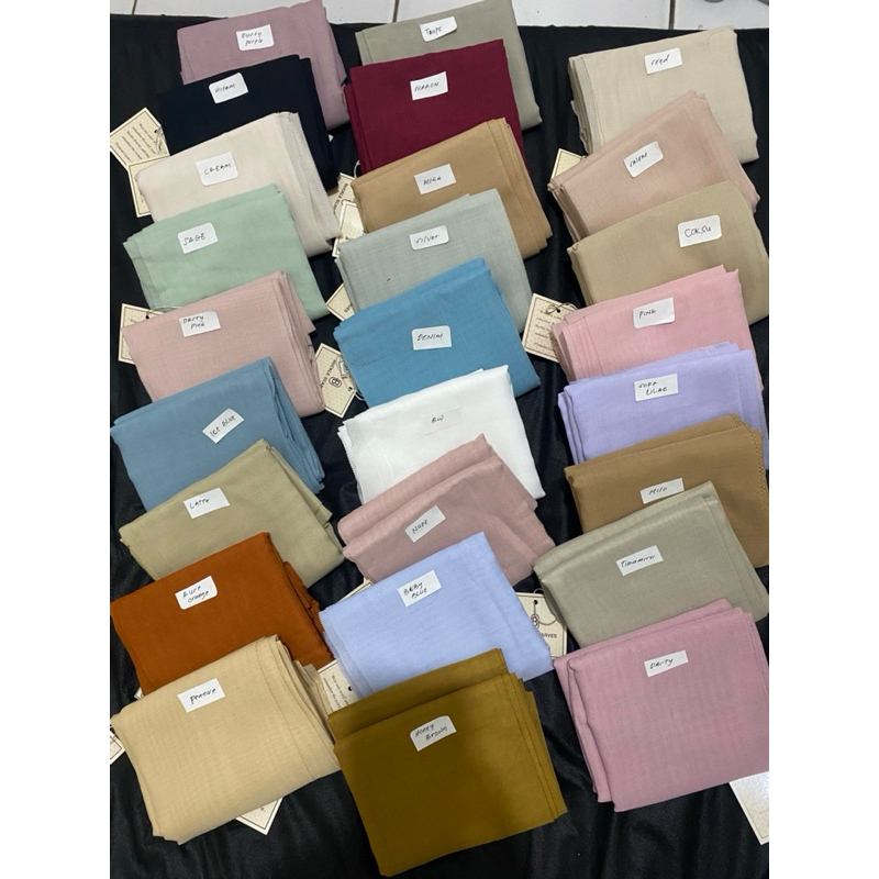 Hijab Polos Buckle Scarves