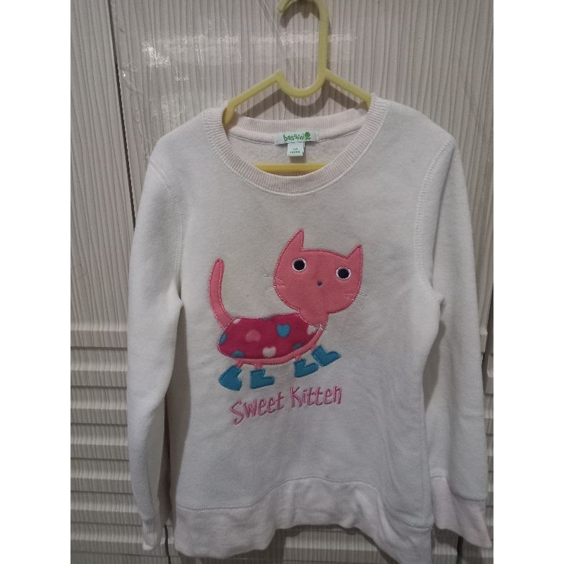 Preloved sweater anak tebal bossini size 110 sweet kitten