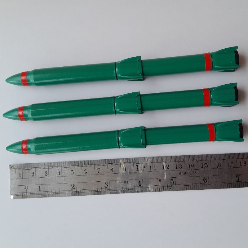 Miniatur Mainan Rudal Rocket Bekas