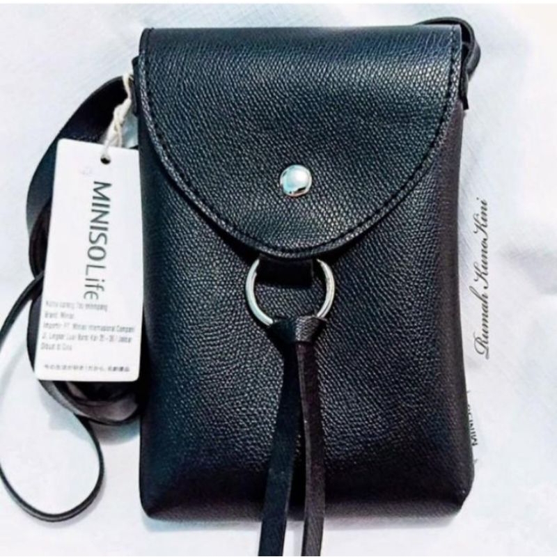 miniso tas selempang