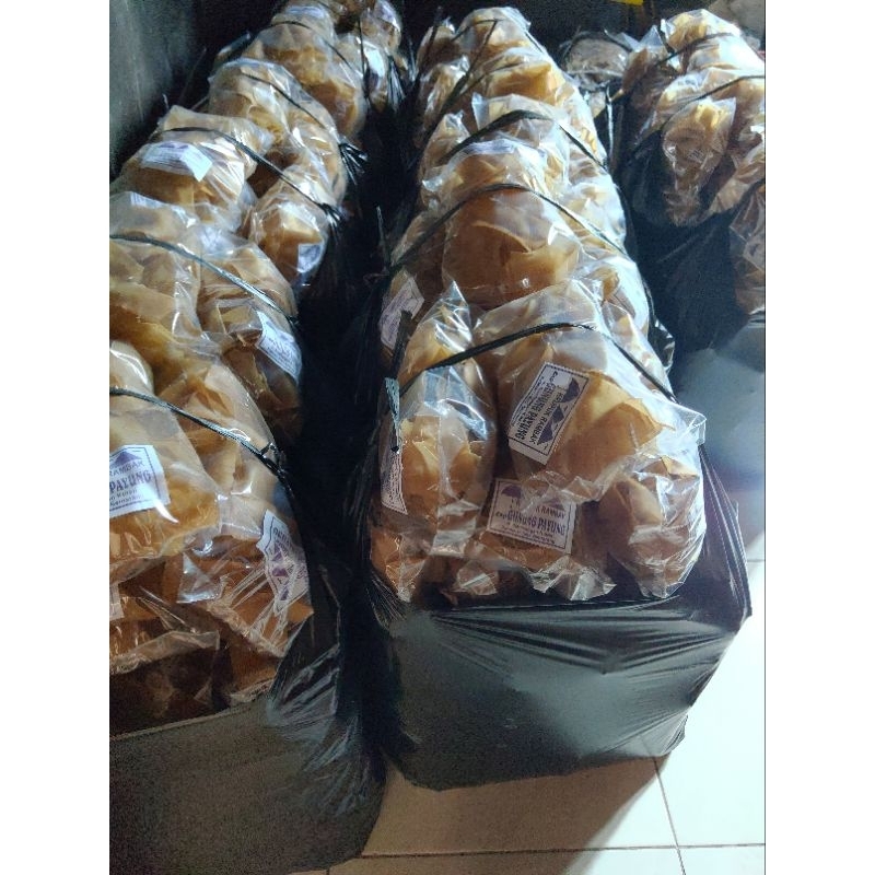 

KERUPUK BAWANG GUNUNG PAYUNG (1KG)