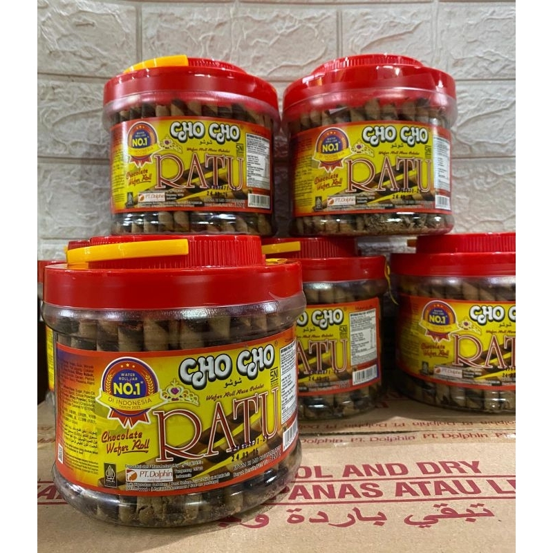 

CHO CHO RATU WAFER ROLL CHOCOLATE JAR 320gr