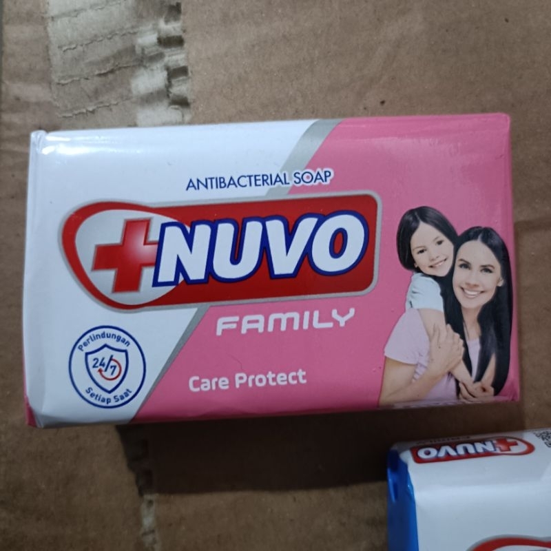 sabun batang nuvo pink dan biru