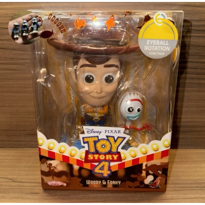 Cosbaby Toy Story - Karakter & Figure WOODY & FORKY (by Hot Toys) FIGUR MAINAN