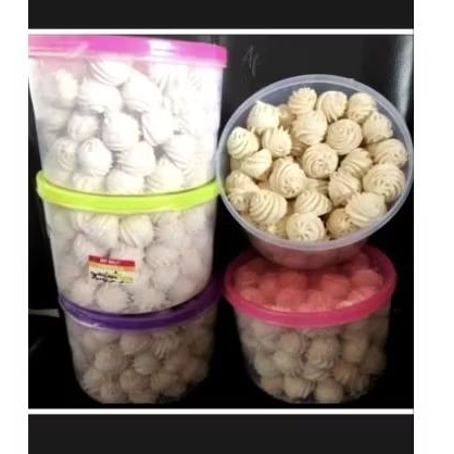 

kue sagu keju toples