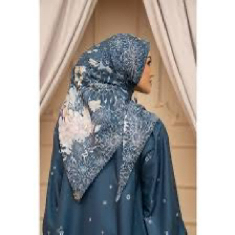 Preloved Jilbab WK Wearing Klamby Hijab