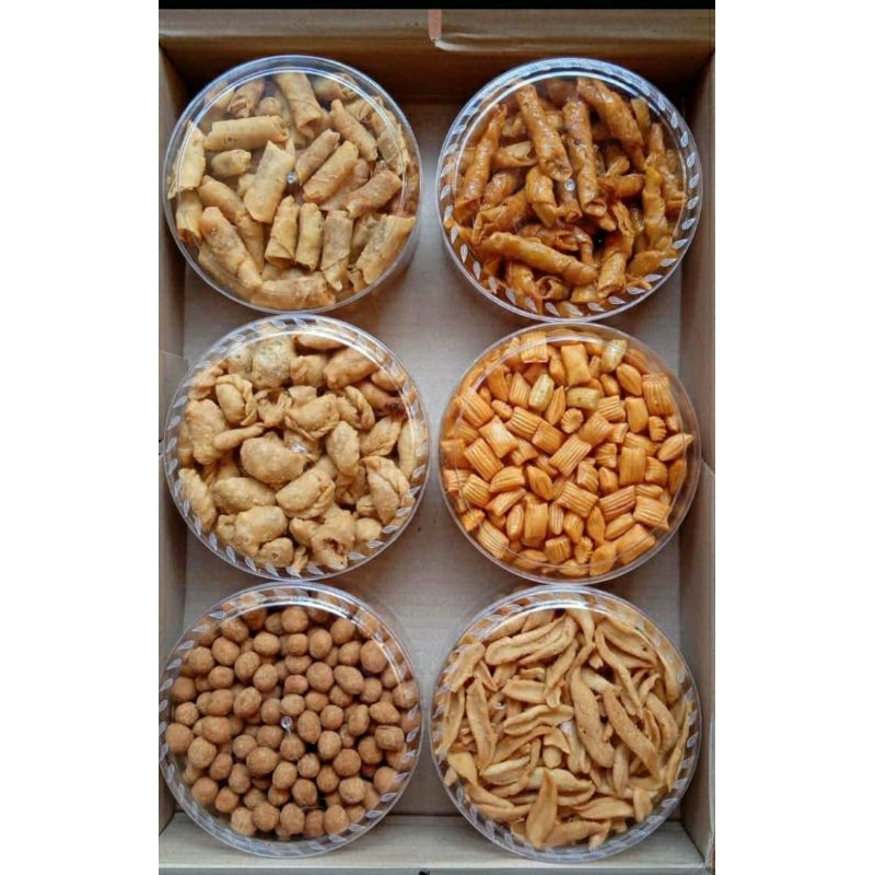 

Terlaris ! 1 paket isi 6 Toples Paket Kriuk Ori dan Paket Kacang Ori toples 500gr