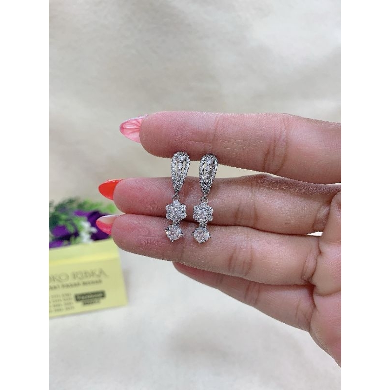 Anting Wynn 31